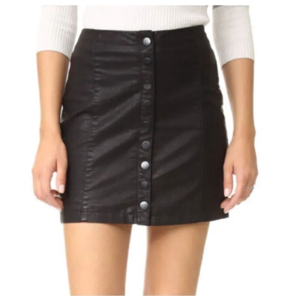 FREE PEOPLE | Oh Snap Faux Leather Black Mini Skirt with Snaps Women’s Size 6